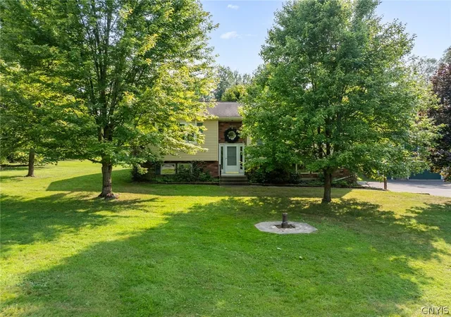 Photo 3 of Sale Pending at 7590 Rome Oriskany Rd, Rome, NY 13440 | MLS# S1702280 | Listing updated on 2026-08-03