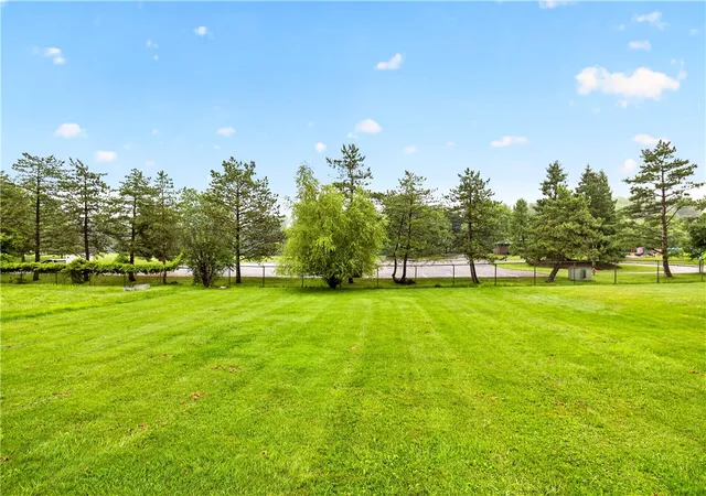 Photo 19 of Sale Pending at 217 Buffalo St, Canandaigua, NY 14424 | MLS# R1702983 | Listing updated on 2026-08-02