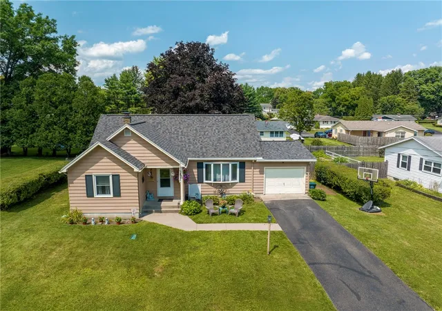 2nd image of 32 Eric St, Norwich, NY 13815 | MLS# R1702691
