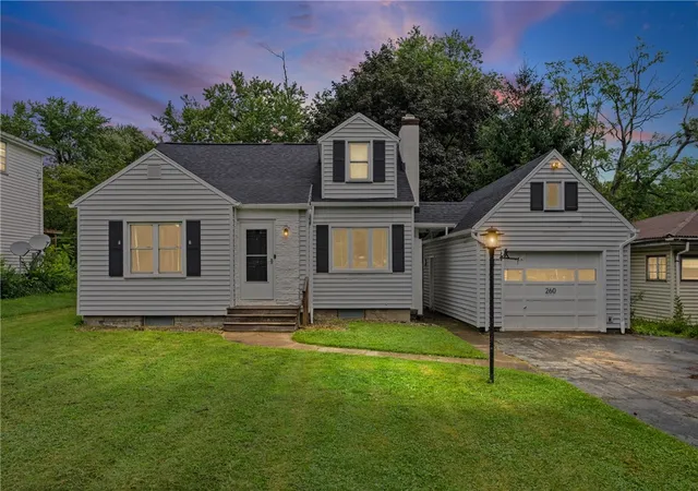 1st image of 260 Pardee Rd, Irondequoit, NY 14609 | MLS# R1701853