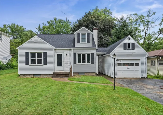 4th image of 260 Pardee Rd, Irondequoit, NY 14609 | MLS# R1701853