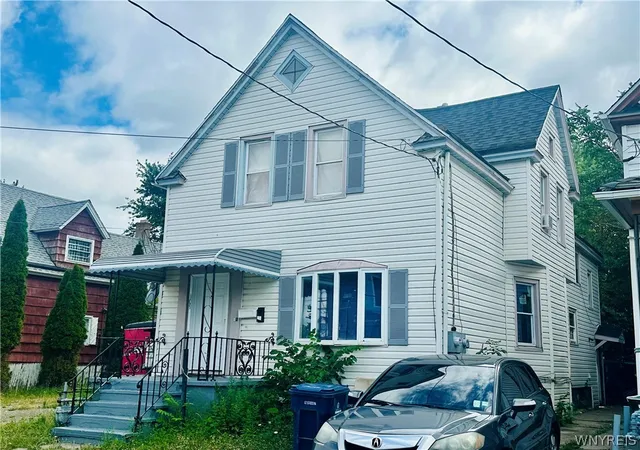 Listing Photo 3 - Condo for sale in building located at 409 Koons Ave, Buffalo, NY 14211