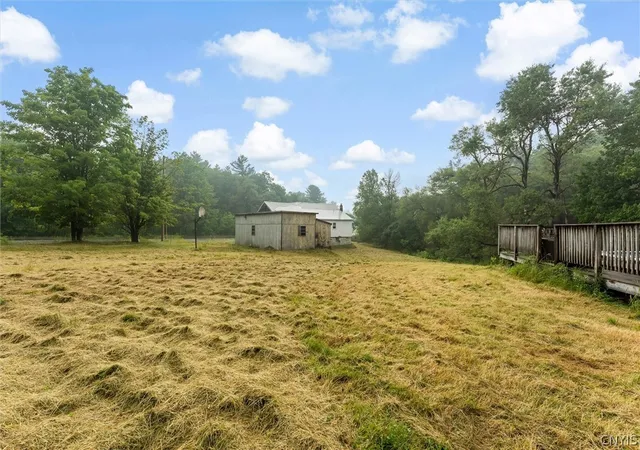 44th image of 1438 Newport Rd, Poland, NY 13431 | MLS# S1700987