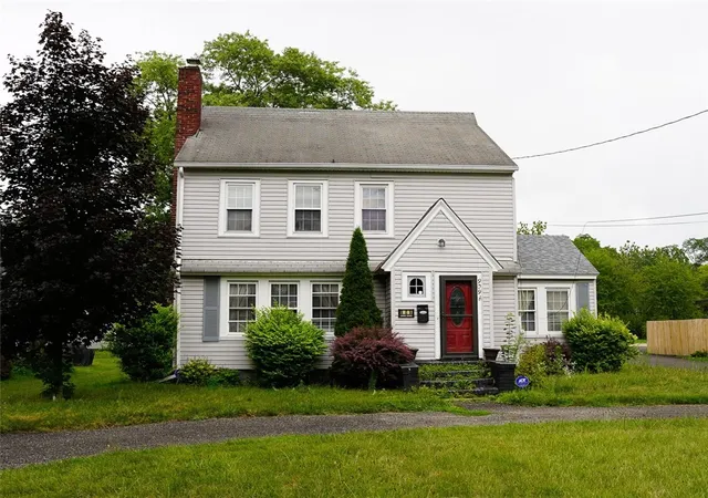 Photo 1 of Single family home for sale at 909 S Main St, Horseheads, NY 14845 | MLS# R1702683 | Listing updated on 2026-07-31