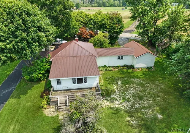 41st image of 10604 Lake Shore Rd, Irving, NY 14081 | MLS# B1703052