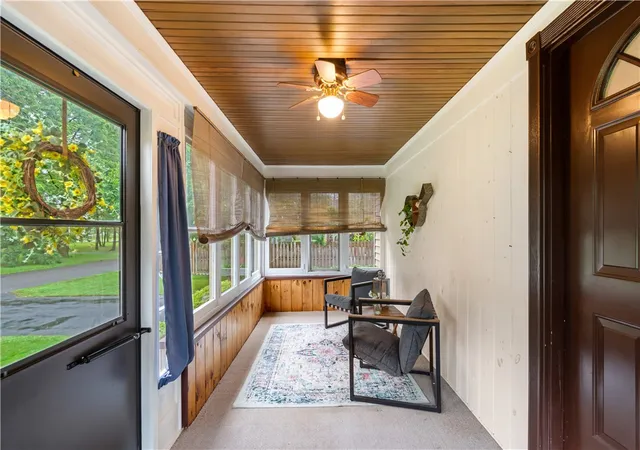 3rd image of 213 Varian Ln, Rochester, NY 14624 | MLS# R1701458