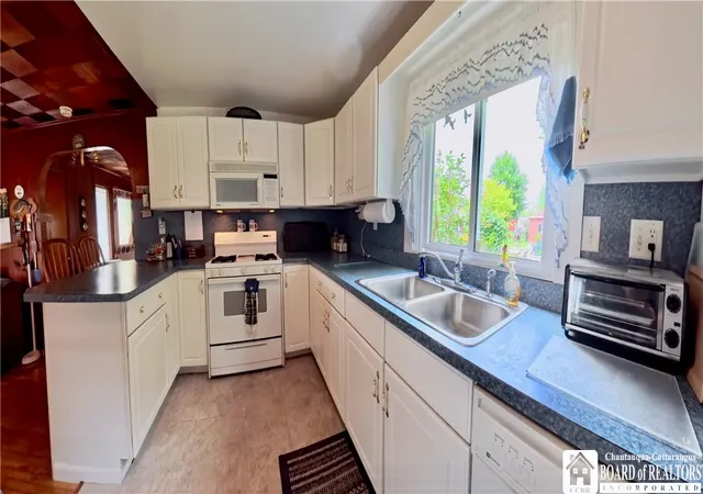 5th image of 2415 Lakeside Dr, Ashville, NY 14710 | MLS# R1702378