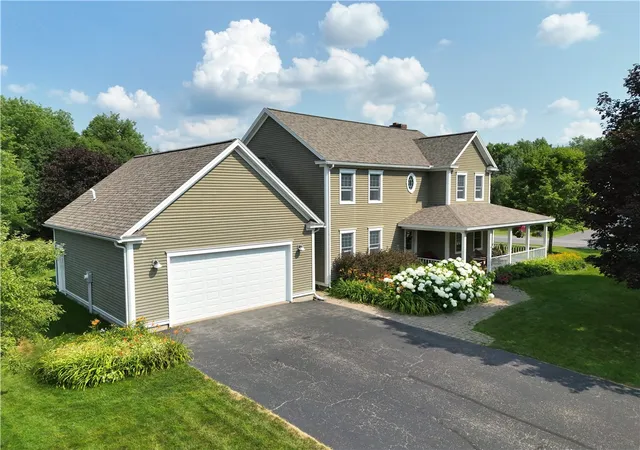 2nd image of 135 Angel Dr, Oneonta, NY 13820 | MLS# R1700163
