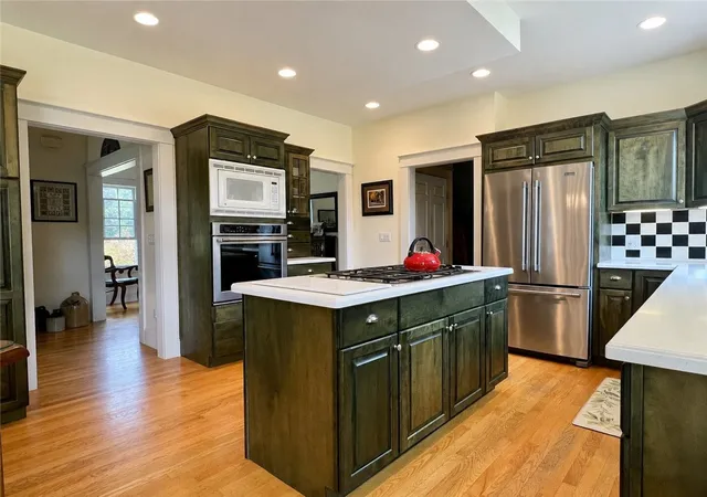 4th image of 135 Angel Dr, Oneonta, NY 13820 | MLS# R1700163