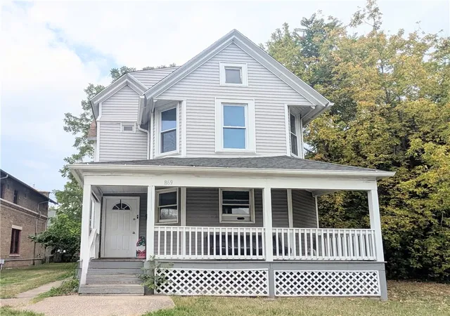 1st image of 869 Genesee St, Rochester, NY 14611 | MLS# R1701681