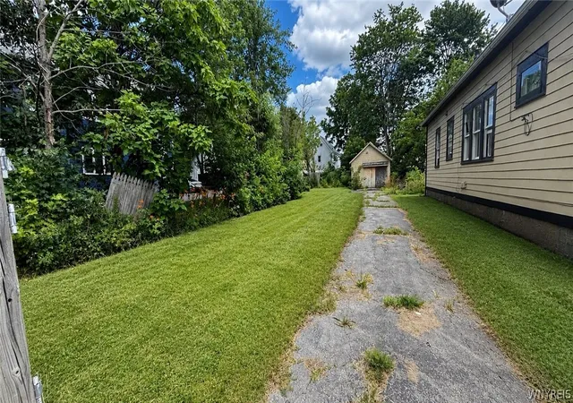 2nd image of 55 Edison Ave, Buffalo, NY 14215 | MLS# B1699160