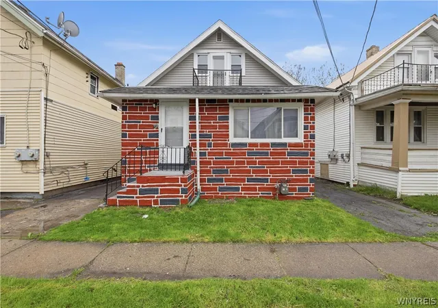 1st image of 158 Hagen St, Buffalo, NY 14215 | MLS# B1694313