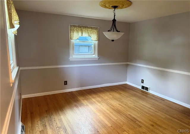 5th image of 154 Sunhill, Syracuse, NY 13207 | MLS# S1702501