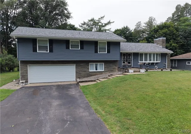 1st image of 1602 Sherman Dr, Utica, NY 13501 | MLS# S1703270