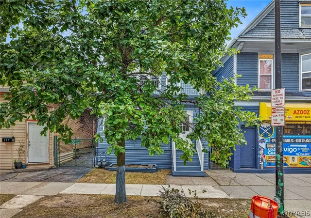 2nd image of 333 Vermont St, Buffalo, NY 14213 | MLS# B1703393