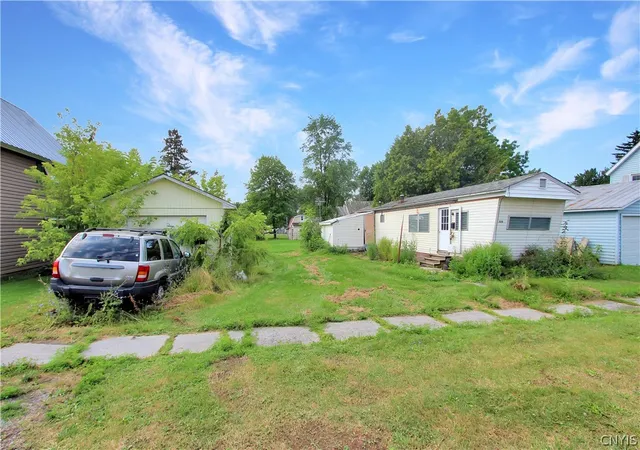 1st image of 308 E Bronson St, Dexter, NY 13634 | MLS# S1703382
