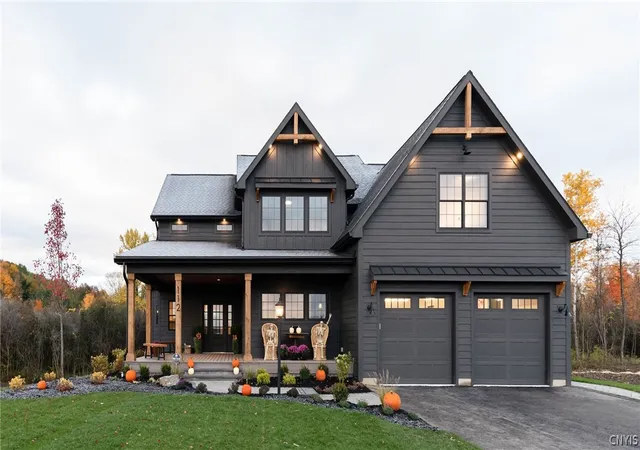 Photo 1 of Single family home for sale at 7101 Kittiwake Run, Manlius, NY 13104 | MLS# S1703168 | Listing updated on 2026-07-31