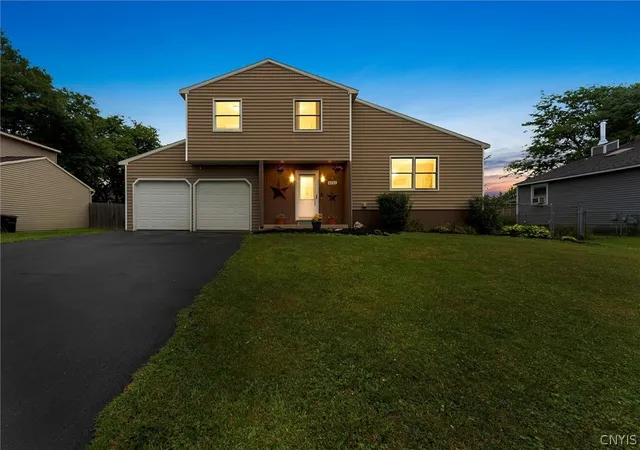 Photo 44 of Sale Pending at 8151 Scotia Ln, Liverpool, NY 13090 | MLS# S1702641 | Listing updated on 2026-08-03
