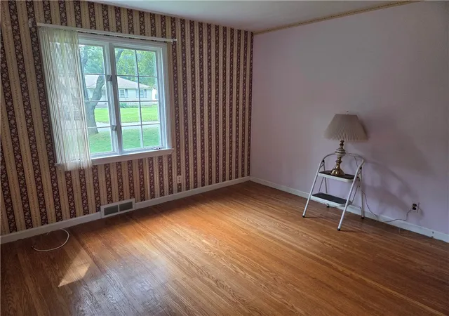 17th image of 111 Hastings Ln, Rochester, NY 14617 | MLS# R1703447
