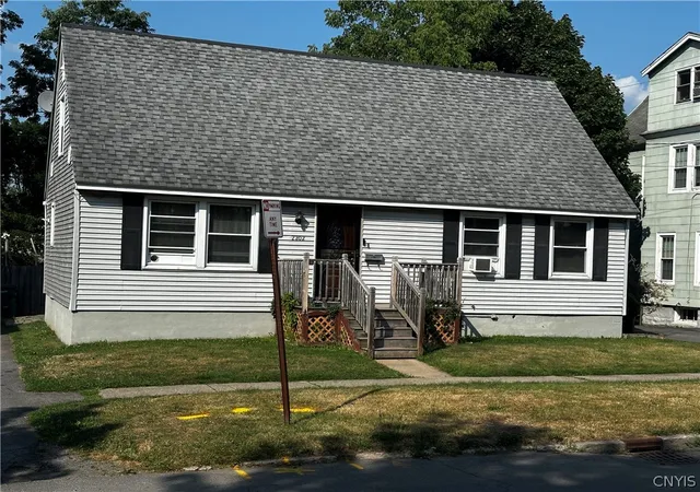 2nd image of 2202 Highland Ave, Utica, NY 13502 | MLS# S1703443