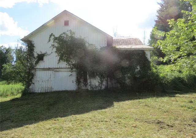2nd image of 2116 County Road 3, Oxford, NY 13830 | MLS# R1702921