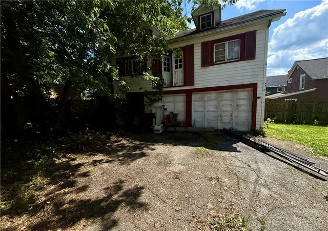 5th image of 25 John St, Geneva, NY 14456 | MLS# R1703467