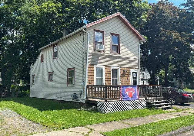 Photo 1 of Single family home for sale at 656 Johnson St, Elmira, NY 14901 | MLS# R1703389 | Listing updated on 2026-07-31