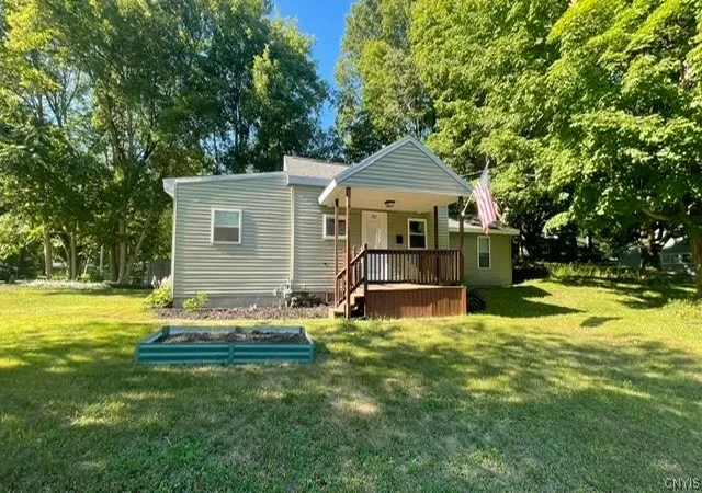 1st image of 703 Seward St, Fulton, NY 13069 | MLS# S1701676