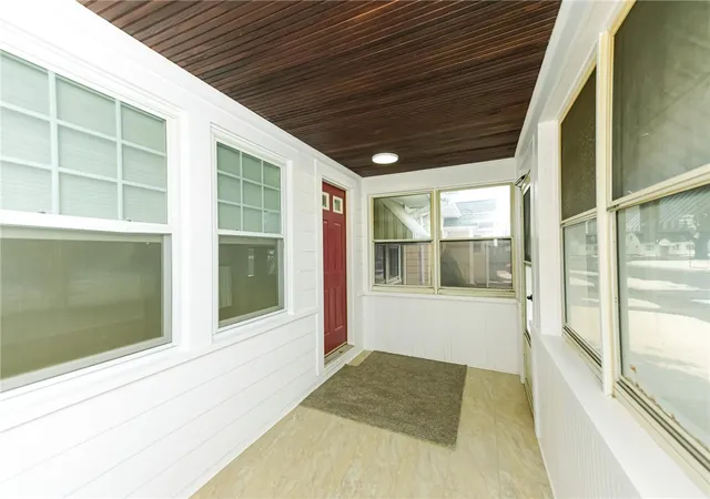 33rd image of 31 Wendhurst Dr, Rochester, NY 14616 | MLS# R1702911
