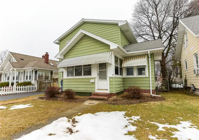 Photo 3 of Single family home for sale at 31 Wendhurst Dr, Rochester, NY 14616 | MLS# R1702911 | Listing updated on 2026-08-03