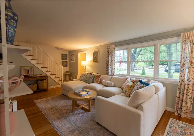 5th image of 20 Arlington Rd, Utica, NY 13501 | MLS# S1703544