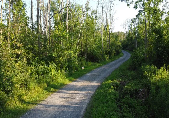 8th image of 1828 Lake Rd, Webster, NY 14580 | MLS# R1703409