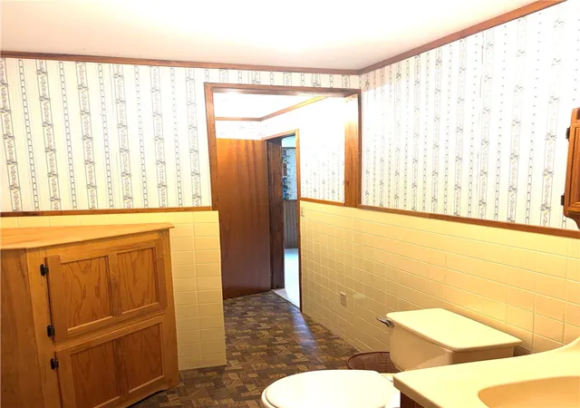 Photo 4 of Single family home for sale at 291 Universal Ave, Elmira, NY 14904 | MLS# R1703175 | Listing updated on 2026-08-02