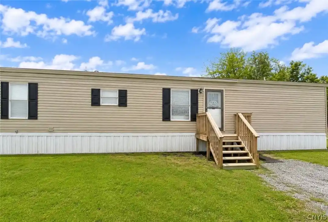 Manufactured home for sale at 852 US Rt 11, Hastings, NY 13036 | MLS# S1703599