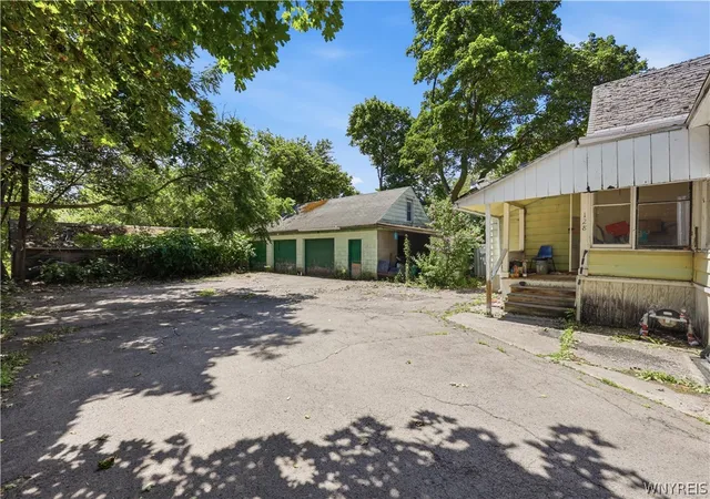 4th image of 128 Ontario St, Lockport City, NY 14094 | MLS# B1703610