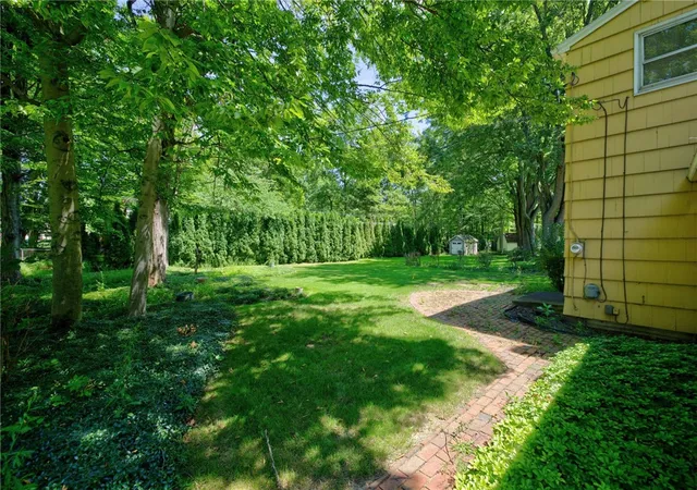 4th image of 6 Baymon Dr, Chili, NY 14624 | MLS# R1700613