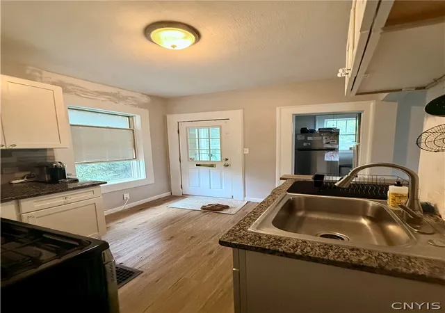 5th image of 1120 Stolp Ave, Syracuse, NY 13207 | MLS# S1703546