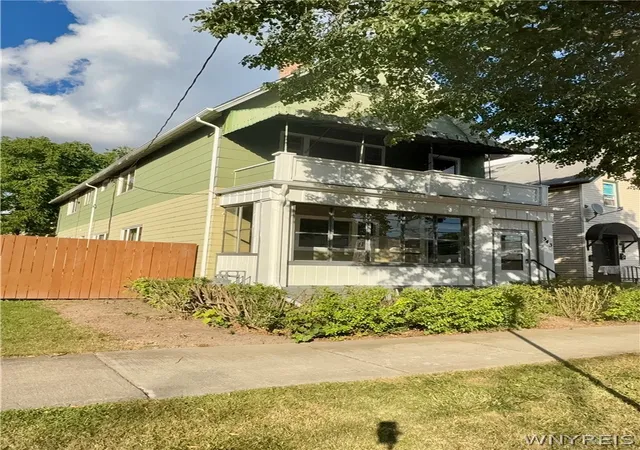 1st image of 343 Normal Ave, Buffalo, NY 14213 | MLS# B1703626