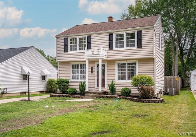 Photo 2 of Single family home for sale at 109 Meadow Ln, Buffalo, NY 14223 | MLS# B1702694 | Listing updated on 2026-08-03