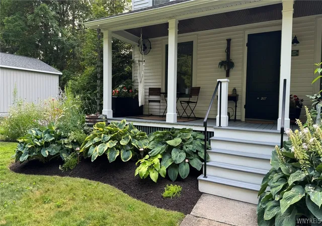 3rd image of 207 Birch St, Salina, NY 13088 | MLS# B1703666