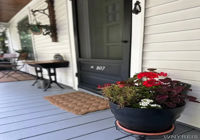 4th image of 207 Birch St, Salina, NY 13088 | MLS# B1703666