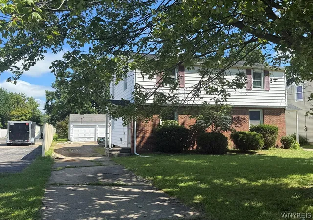 2nd image of 1288 Sisson Dr, North Tonawanda, NY 14120 | MLS# B1703031