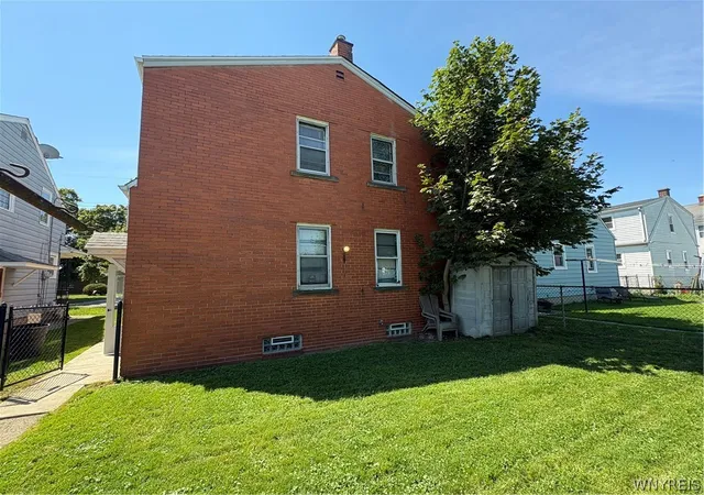 2nd image of 2438 Forest Ave, Niagara Falls, NY 14301 | MLS# B1703505