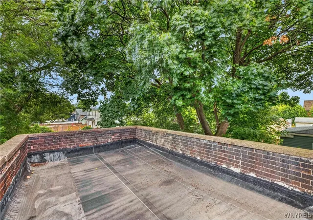 3rd image of 2907 Lewiston Rd, Niagara Falls, NY 14305 | MLS# B1703807