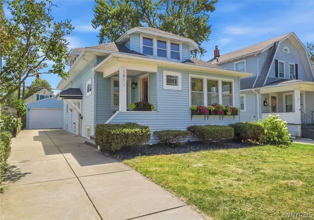 3rd image of 181 Knowlton Ave, Tonawanda, NY 14217 | MLS# B1703556