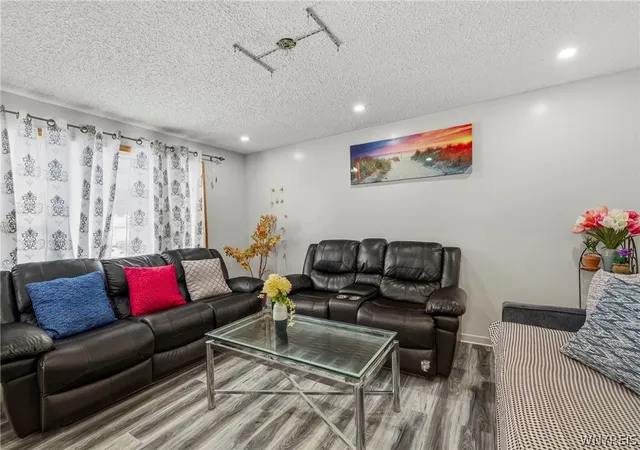 Photo 4 of Single family home for sale at 159 Eastland Pkwy, Buffalo, NY 14225 | MLS# B1703802 | Listing updated on 2026-08-03