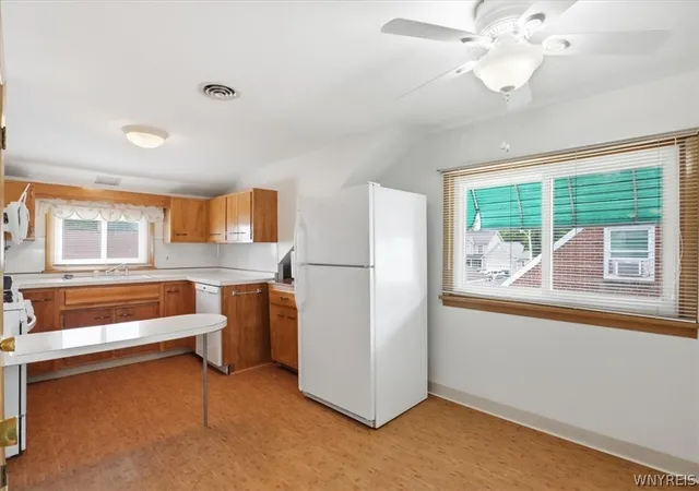 5th image of 145 Holly St, Buffalo, NY 14206 | MLS# B1703673