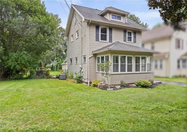 3rd image of 33 Tryon Park, Rochester, NY 14609 | MLS# R1703669