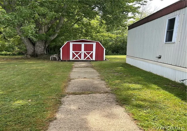 4th image of 1101 Creekside Dr, Derby, NY 14047 | MLS# B1703693