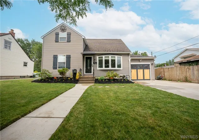 1st image of 10 Terry Ln, Buffalo, NY 14225 | MLS# B1703655